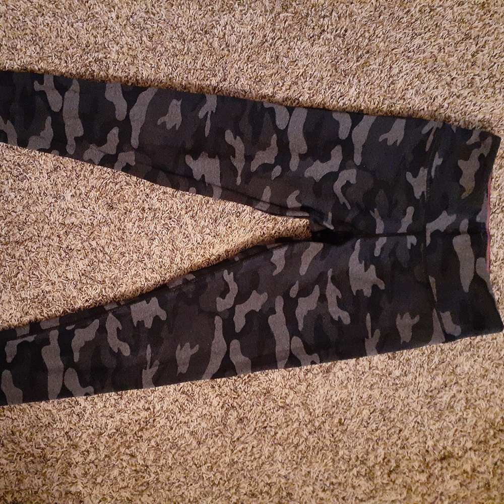 Black Camo Calvin Klein Leggings